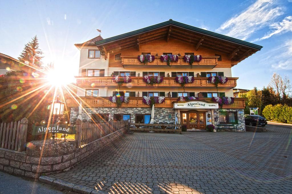 Hotel Garni Alpenland Altenmarkt im Pongau Exterior photo